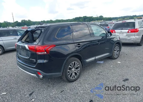 2017 Mitsubishi Outlander Se/Sel z USA, uszkodzony, nr VIN JA4AZ3A30HZ003020